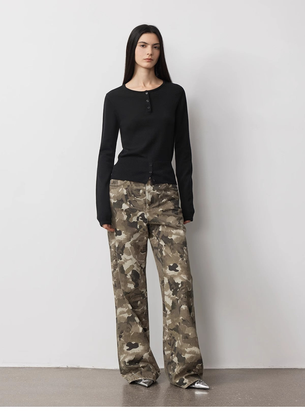 "Camouflage Charm " Cool, Trendy, Unique, and Personalized Original Camouflage Print Washed Loose Straight-Leg Denim Jea
