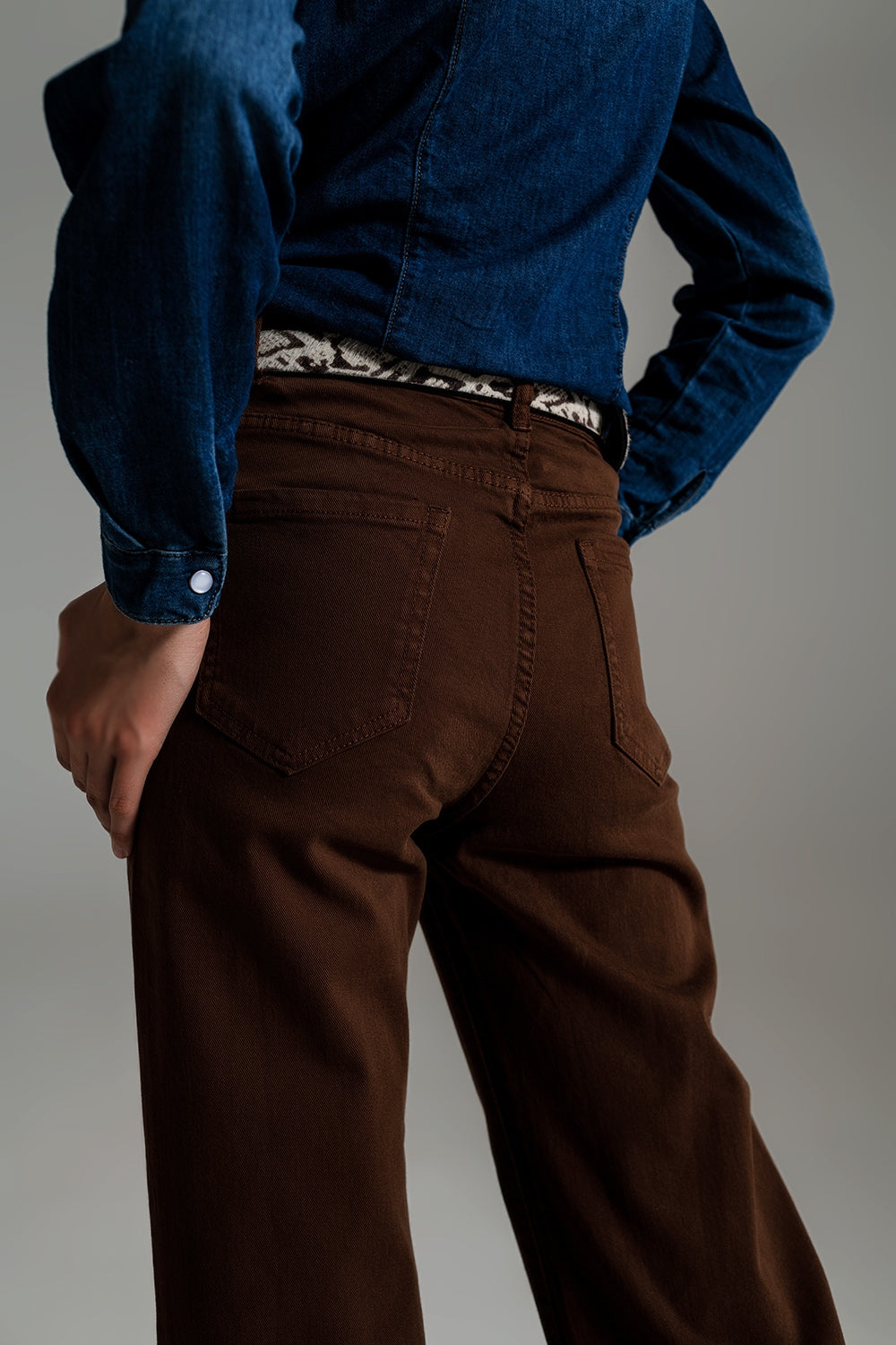 Cropped Wide Leg Jeans in Brown