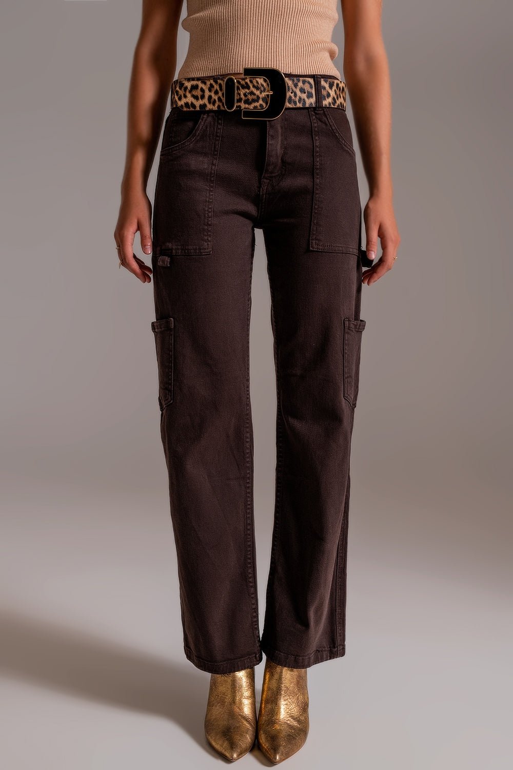 Straight Leg Cargo Pants in Brown - eighttwentytwo92