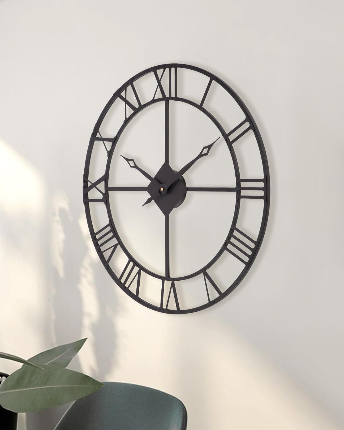 18 Inch Large Wall Clock, Silent Non Ticking Battery Operated Roman Numeral Wall Clock, Industrial Metal Indoor Outdoor Analog Clock for Living Room, Kitchen, Pool, Patio Decor - Black