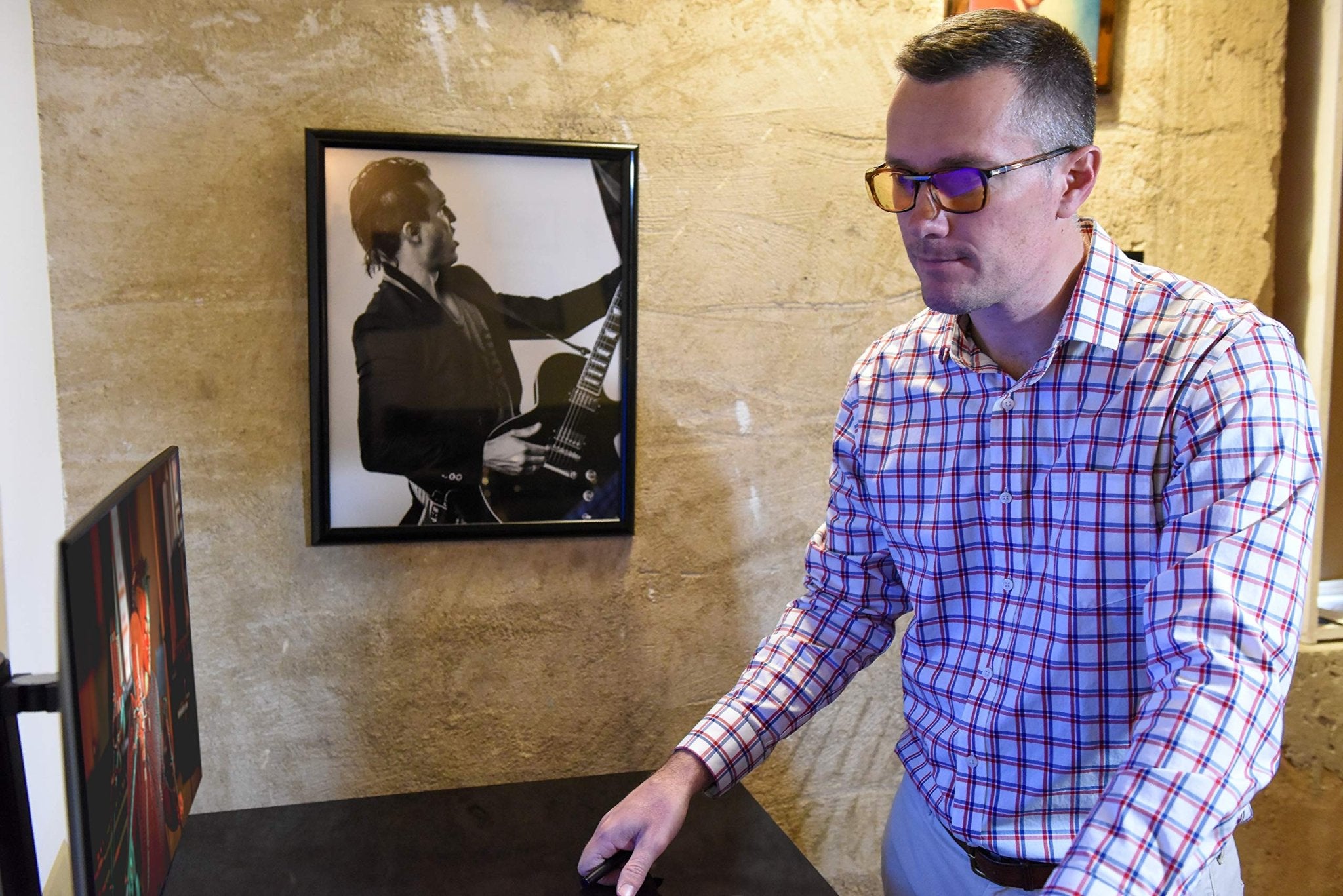 Blue Light Blocking Clip On Glasses - Effective Computer Glasses for Men and Women, Durable Lightweight Design Reduce Eyestrain, Headaches for All Day Screen Time and Gaming Protection (Daytime Lens) - eighttwentytwo92