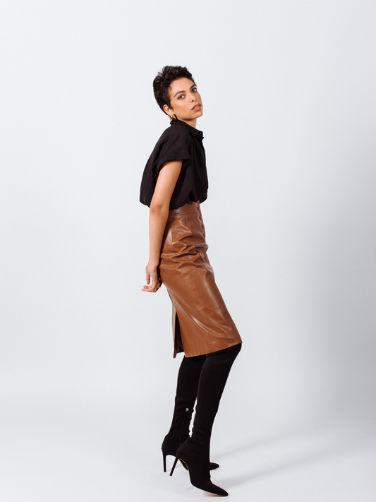 Make a confident statement with our Power Woman Dark Hazel Leather Skirt.