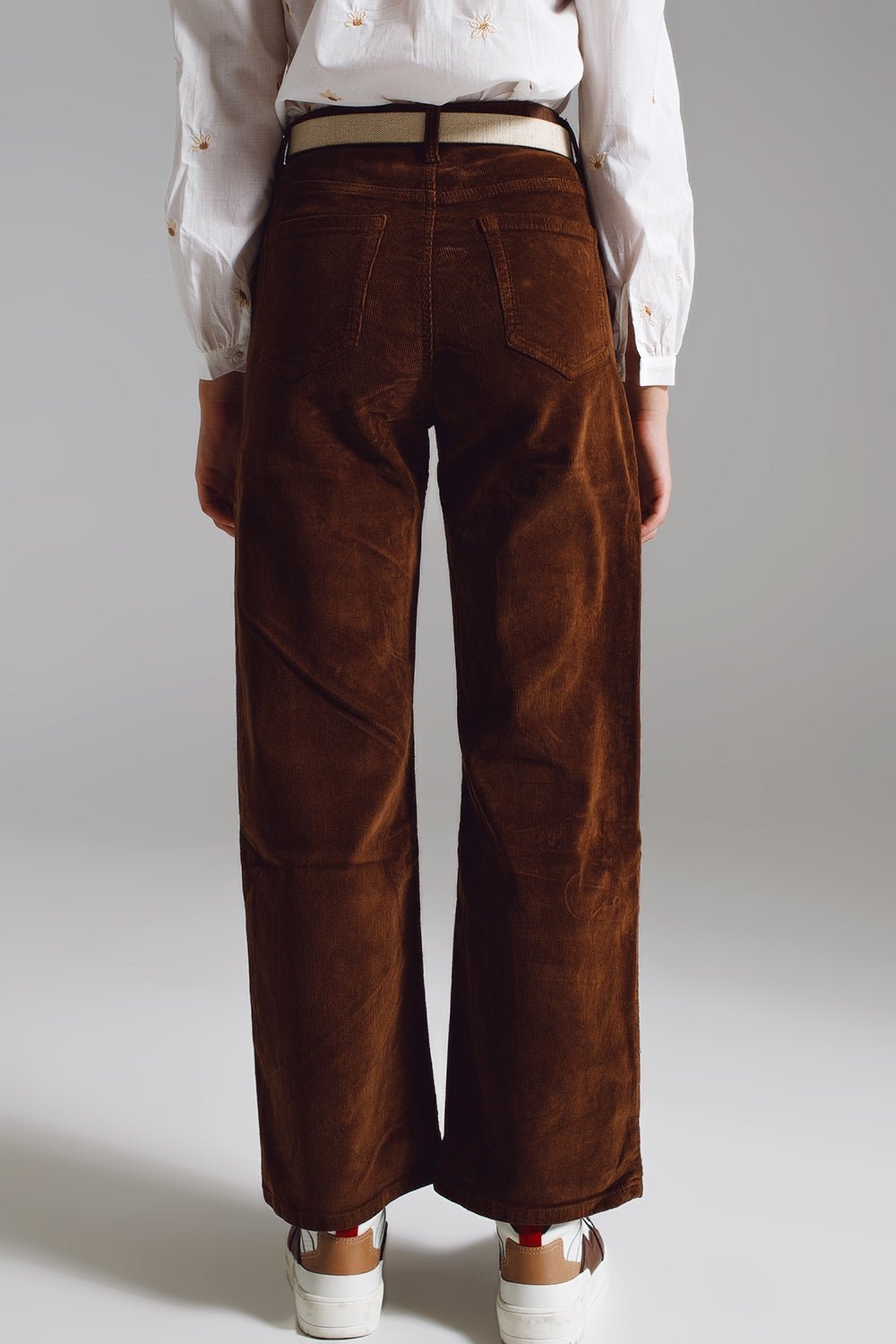 Cropped Cord Pants in Brown - eighttwentytwo92