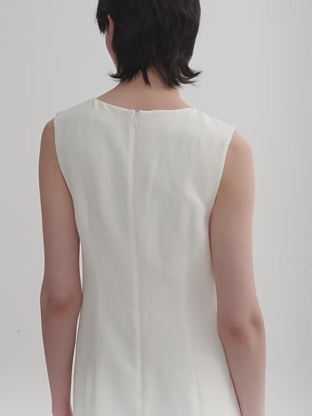 Mulberry Silk Sleeveless Round Neck Oblique Pleated A - Line White Dress - eighttwentytwo92
