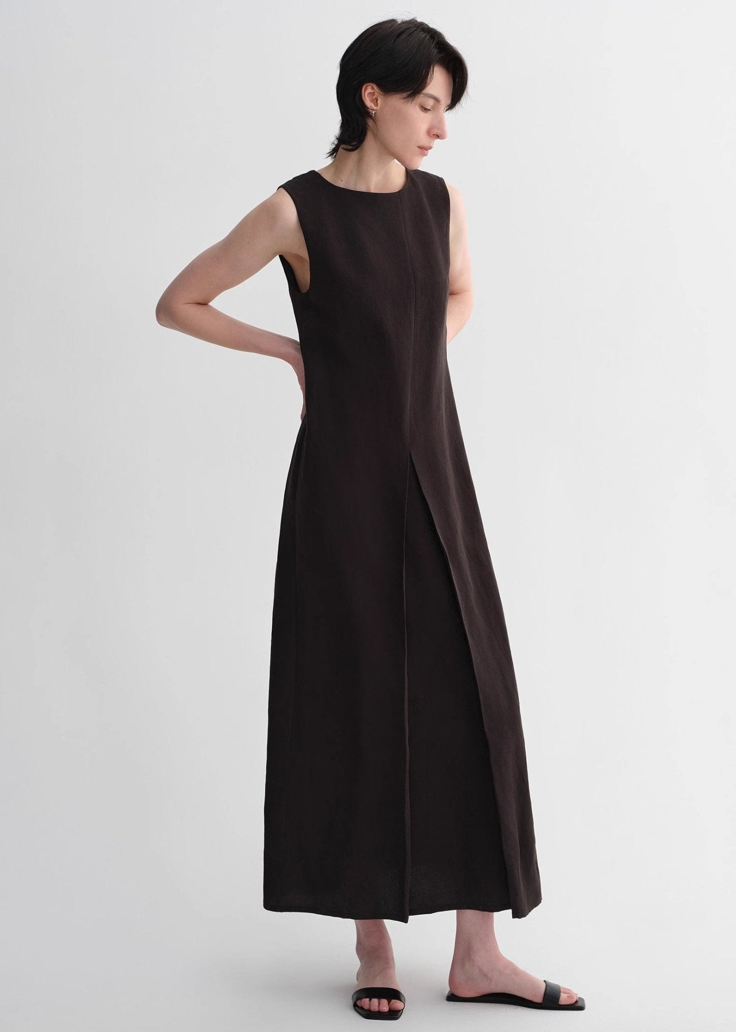 Mulberry Silk Sleeveless Round Neck Oblique Pleated A - Line White Dress - eighttwentytwo92