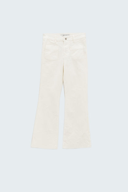 White Skinny Flared Jeans With Front Pocket Detail